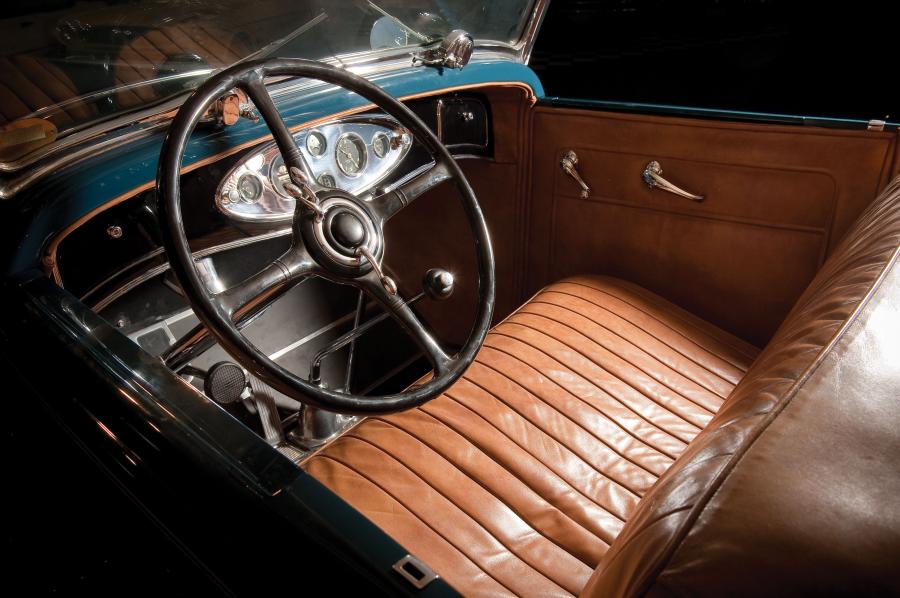  Lincoln Model K 7-Passenger Touring 1931 года  (фото 4 из 6)